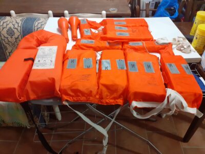 N.4 giubbotti di salvataggio