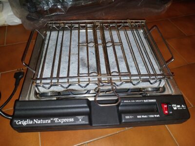 Griglia elettrica dietetica