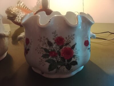 vendo tovaglia ricamata a mano