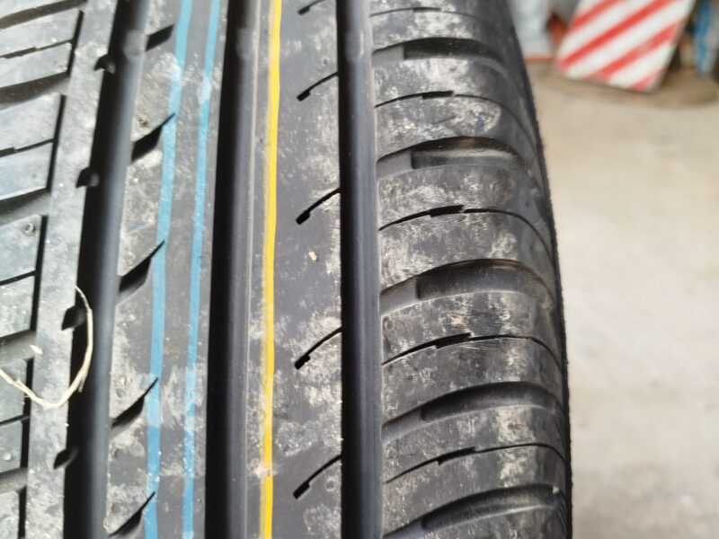 Vendo gomma auto nuova
