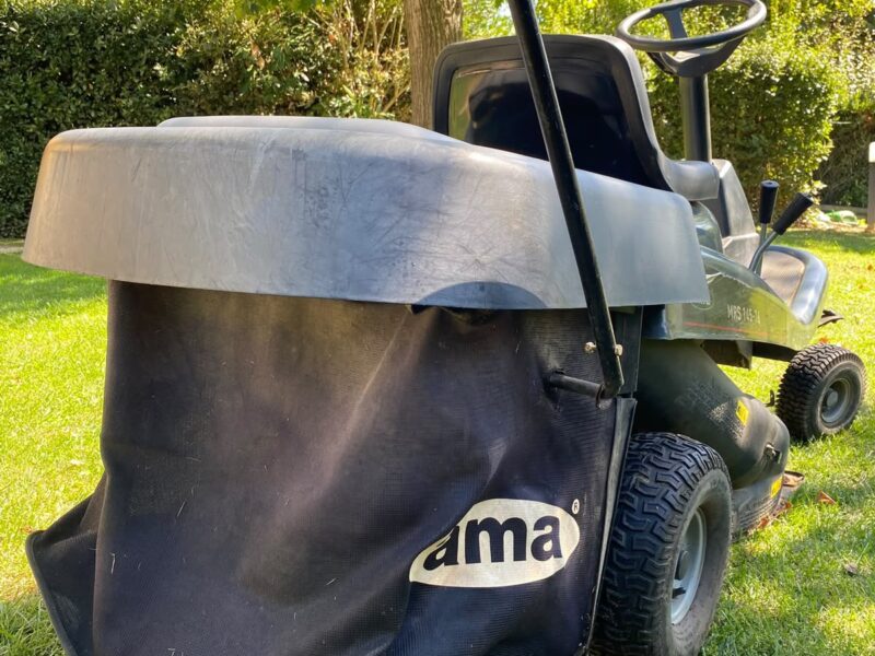 Trattorino rasaerba rider Ama MRS 145-76