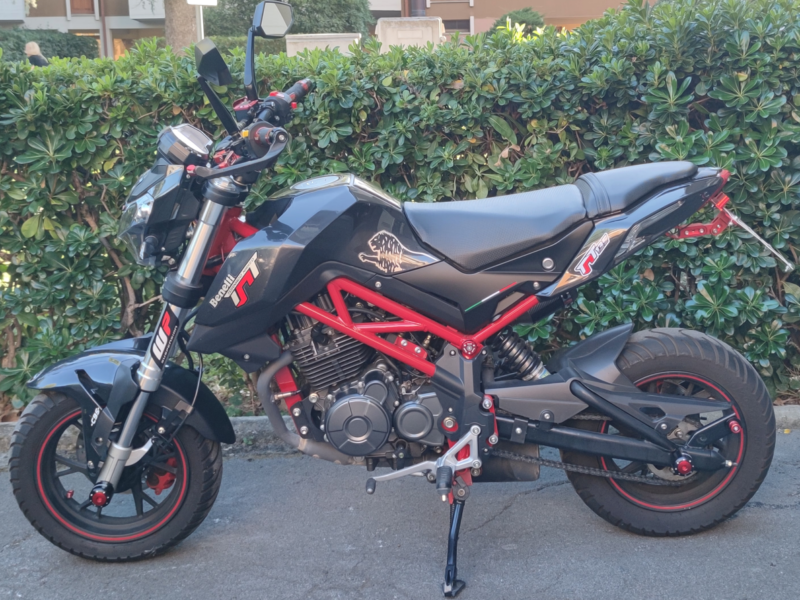 BENELLI TNT 125cc - Mono 4T - 11cv - 1900€