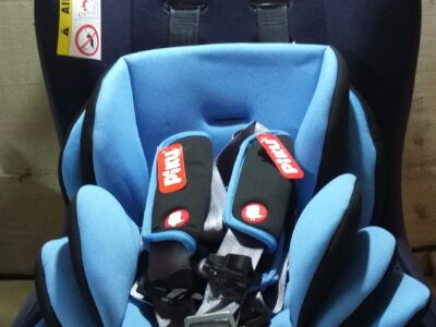 SEGGIOLINO BIMBO PER AUTO