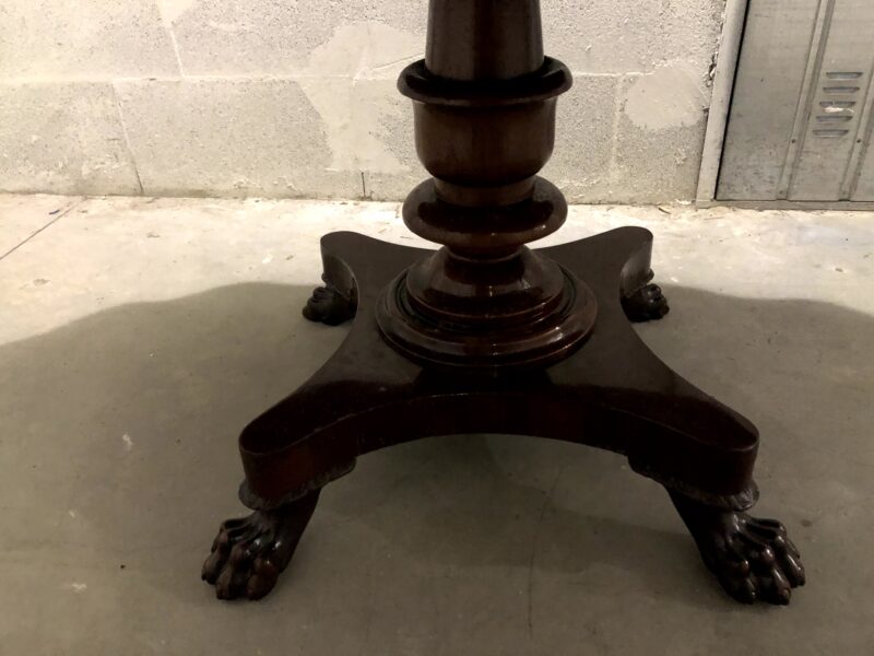 Vendesi Tavolino d'epoca fine 800